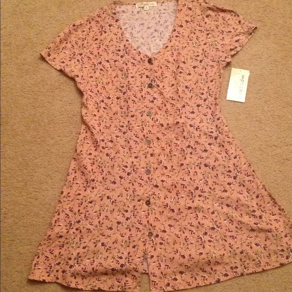 Rewind Dresses & Skirts - Rewind Floral Dress